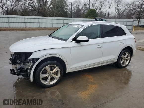 2020 Audi Q5 Premium Plus with VIN WA1BNAFYXL2013483, listed as a Copart auction lot 44373235 with 132,992 mi miles and Salvage Title. Bid and sale history available at carsss.com. Image 1.