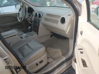 2007 Ford Freestyle Limited with VIN 1FMDK06197GA27500, listed as a IAAI auction lot 41447484 with 1 mi miles. Bid and sale history available at carsss.com. Image 5.