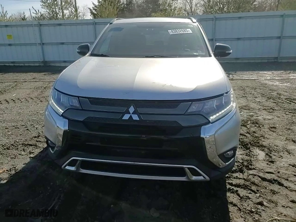 2019 Mitsubishi Outlander ES with VIN JA4AZ3A35KZ025120, listed as a Copart auction lot 43832685 with 24,828 mi miles and Salvage Title. Bid and sale history available at carsss.com. Image 12.