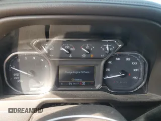 2021 GMC Sierra 1500 SLT z VIN 3GTU9DET6MG172925, wystawiony jako Copart lot #53908075 z przebiegiem 56 717 mil mil oraz Szkoda całkowita • Salvage title. Historia ofert i sprzedaży dostępna na DreamBid. Obrazek 9.