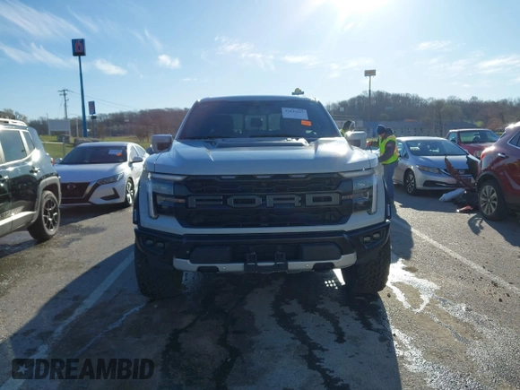 2024 Ford F-150 Raptor with VIN 1FTFW1RG0RFC21543, listed as a IAAI auction lot 41845627 with 11,808 mi miles and . Bid and sale history available at DreamBid. Image 12.