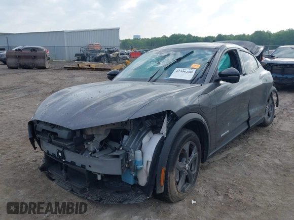 2023 Ford Mustang Mach-E Select z VIN 3FMTK1SS4PMA00937, wystawiony jako IAAI lot #42356200 z przebiegiem Nie podano mil oraz . Historia ofert i sprzedaży dostępna na DreamBid. Obrazek 2.