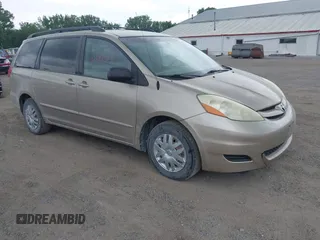 2006 Toyota Sienna CE z VIN 5TDZA23C16S491786, wystawiony jako IAAI lot #42510325 z przebiegiem 318 053 mil mil oraz . Historia ofert i sprzedaży dostępna na DreamBid. Obrazek 1.