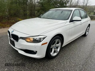 2013 BMW 3 Series 328i xDrive z VIN WBA3B5C52DF595266, wystawiony jako Copart lot #56255645 z przebiegiem 131 540 mil mil oraz Czysty tytuł • Clean title. Historia ofert i sprzedaży dostępna na DreamBid. Obrazek 2.