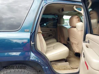 2005 Chevrolet Tahoe LT with VIN 1GNEK13T65J245762, listed as a IAAI auction lot 42796550 with 258,285 mi miles and . Bid and sale history available at DreamBid. Image 8.
