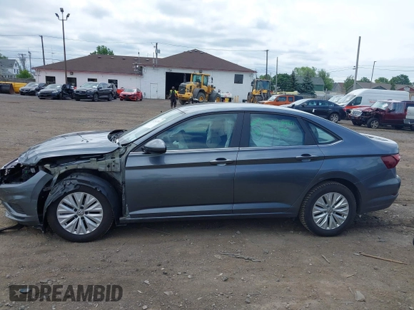 2020 Volkswagen Jetta S with VIN 3VWN57BU0LM086425, listed as a IAAI auction lot 42511761 with 32,644 mi miles and . Bid and sale history available at DreamBid. Image 15.