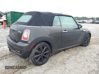 2013 MINI Convertible S с VIN WMWZP3C58DT550592, выставлен на аукционе Copart как лот 56250685 с пробегом 141 821 миль миль и Списание • Salvage title. История ставок и продаж доступна на DreamBid. Изображение 3.