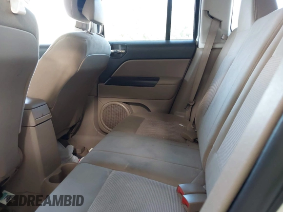 2014 Jeep Patriot High Altitude with VIN 1C4NJPFA1ED653402, listed as a IAAI auction lot 42371410 with 165,459 mi miles and . Bid and sale history available at DreamBid. Image 8.