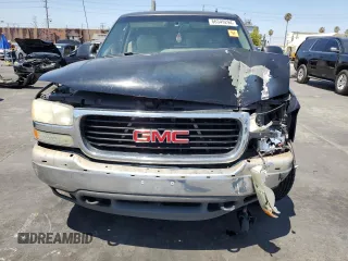 2002 GMC Yukon XL SLT with VIN 1GKEC16T12J146154, listed as a Copart auction lot 66349294 with 284,203 mi miles and Salvage Title. Bid and sale history available at carsss.com. Image 5.