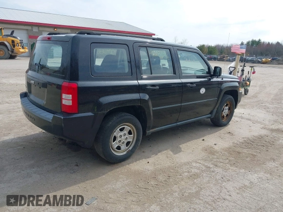 2008 Jeep Patriot Sport with VIN 1J8FF28W78D728568, listed as a IAAI auction lot 42091256 with 166,876 mi miles. Bid and sale history available at carsss.com. Image 4.