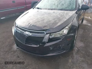 2014 Chevrolet Cruze LS with VIN 1G1PA5SH5E7436409, listed as a IAAI auction lot 41876578 with 210,863 mi miles and . Bid and sale history available at DreamBid. Image 5.