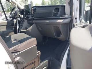 2023 Ford Transit Passenger XL with VIN 1FBAX2Y87PKA89557, listed as a IAAI auction lot 42580341 with 34,151 mi miles and . Bid and sale history available at DreamBid. Image 5.