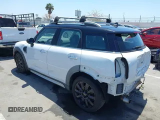 2017 MINI Countryman Cooper z VIN WMZYS7C38H3E07203, wystawiony jako IAAI lot #42272765 z przebiegiem 66 308 mil mil oraz . Historia ofert i sprzedaży dostępna na DreamBid. Obrazek 3.