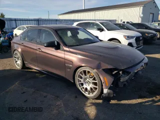 2017 BMW M3 z VIN WBS8M9C36H5G85942, wystawiony jako Copart lot #83209834 z przebiegiem Nie podano mil oraz Tytuł czysty. Historia ofert i sprzedaży dostępna na DreamBid. Obrazek 4.