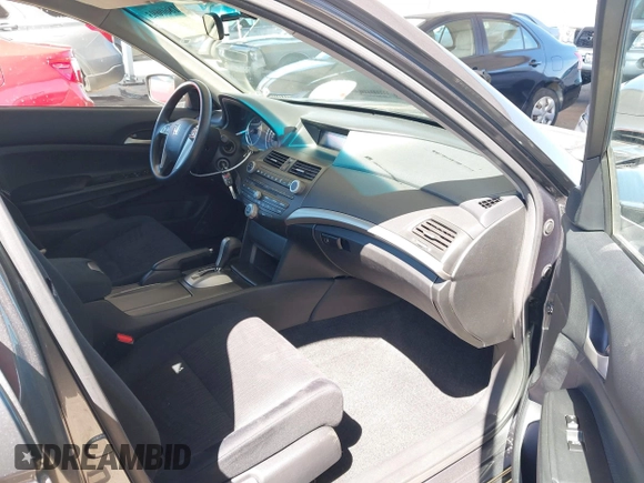 2012 Honda Accord LX Premium z VIN 1HGCP2F4XCA101593, wystawiony jako IAAI lot #41860693 z przebiegiem 76 912 mil mil oraz . Historia ofert i sprzedaży dostępna na DreamBid. Obrazek 5.