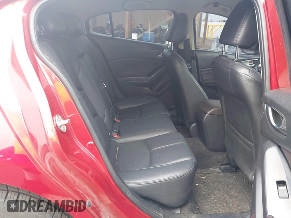 2018 Mazda 3 Touring with VIN 3MZBN1L33JM187560, listed as a IAAI auction lot 41692954 with 58,396 mi miles. Bid and sale history available at carsss.com. Image 8.