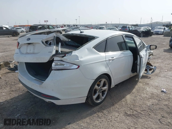 2016 Ford Fusion SE with VIN 3FA6P0H71GR382207, listed as a IAAI auction lot 41748408 with Not Provided miles. Bid and sale history available at carsss.com. Image 4.