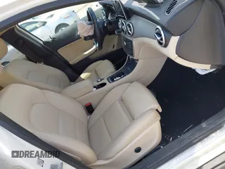 2017 Mercedes-Benz GLA 250 z VIN WDCTG4GB6HJ305946, wystawiony jako IAAI lot #42154730 z przebiegiem 120 784 mil mil oraz . Historia ofert i sprzedaży dostępna na DreamBid. Obrazek 5.