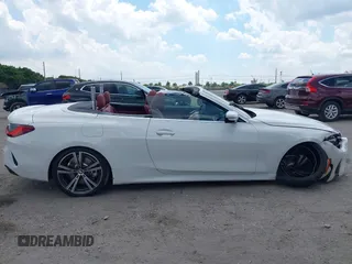 2024 BMW 4 Series 430i z VIN WBA23AT05RCP25894, wystawiony jako IAAI lot #41895019 z przebiegiem 7362 mil mil oraz . Historia ofert i sprzedaży dostępna na DreamBid. Obrazek 13.