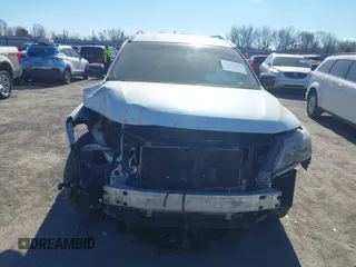 2018 Nissan Pathfinder SL with VIN 5N1DR2MN1JC632199, listed as a IAAI auction lot 41295669 with 174,477 mi miles. Bid and sale history available at carsss.com. Image 13.