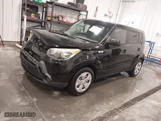 2015 Kia Soul with VIN KNDJN2A2XF7117795, listed as a IAAI auction lot 41977970 with 139,025 mi miles. Bid and sale history available at carsss.com. Image 2.