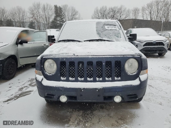 2012 Jeep Patriot Sport with VIN 1C4NJRBB0CD621628, listed as a Copart auction lot 44194185 with 189,056 mi miles and Clean Title. Bid and sale history available at carsss.com. Image 5.