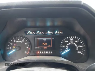 2020 Ford F-150 XL z VIN 1FTMF1CB8LKF35069, wystawiony jako IAAI lot #42332865 z przebiegiem 73 452 mil mil oraz . Historia ofert i sprzedaży dostępna na DreamBid. Obrazek 7.