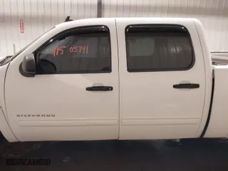 2012 Chevrolet Silverado 1500 LT with VIN 1GCPKSE71CF107277, listed as a IAAI auction lot 41505741 with 147,144 mi miles. Bid and sale history available at carsss.com. Image 15.