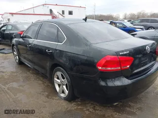 2013 Volkswagen Passat SE with VIN 1VWBP7A33DC114324, listed as a IAAI auction lot 41609521 with 110,229 mi miles. Bid and sale history available at carsss.com. Image 3.