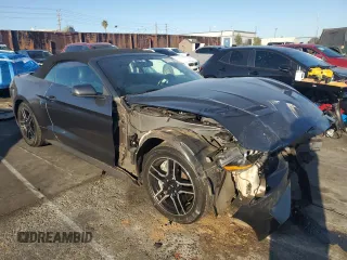 2020 Ford Mustang GT Premium z VIN 1FATP8FF8L5112156, wystawiony jako Copart lot #47014265 z przebiegiem 59 131 mil mil oraz Szkoda całkowita • Salvage title. Historia ofert i sprzedaży dostępna na DreamBid. Obrazek 4.