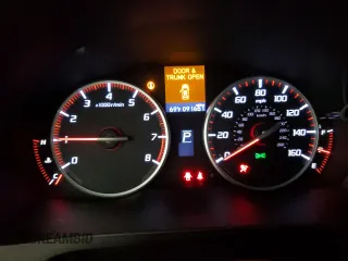 2018 Acura ILX Premium z VIN 19UDE2F80JA009127, wystawiony jako Copart lot #57290955 z przebiegiem 91 651 mil mil oraz Szkody całkowita. Historia ofert i sprzedaży dostępna na DreamBid. Obrazek 9.