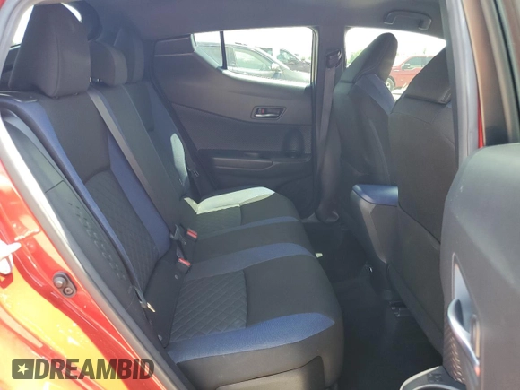 2021 Toyota C-HR LE with VIN JTNKHMBX0M1098199, listed as a Copart auction lot 56197565 with 33,119 mi miles and Salvage Title. Bid and sale history available at DreamBid. Image 11.