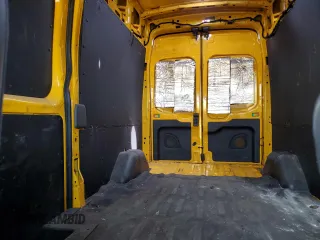2021 Ford Transit Cargo z VIN 1FTBR1X87MKA60092, wystawiony jako Copart lot #53447065 z przebiegiem 34 771 mil mil oraz Szkoda całkowita • Salvage title. Historia ofert i sprzedaży dostępna na DreamBid. Obrazek 10.
