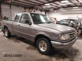 1997 Ford Ranger XL with VIN 1FTCR14A0VPA74478, listed as a IAAI auction lot 41450494 with 209,773 mi miles. Bid and sale history available at carsss.com. Image 1.