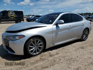 2017 Alfa Romeo Giulia with VIN ZARFAEBN5H7529496, listed as a Copart auction lot 56593875 with 72,605 mi miles and Salvage title. Bid and sale history available at DreamBid. Image 1.