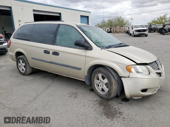 2005 Dodge Caravan SE с VIN 1D4GP24R25B314116, выставлен на аукционе Copart как лот 61596555 с пробегом 135 525 миль миль и Списание • Salvage title. История ставок и продаж доступна на DreamBid. Изображение 4.