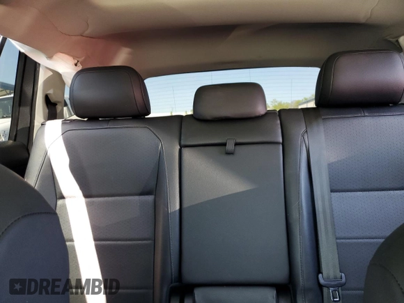 2020 Volkswagen Tiguan SE z VIN 3VV3B7AX8LM102502, wystawiony jako Copart lot #52428635 z przebiegiem 50 778 mil mil oraz Szkody całkowita. Historia ofert i sprzedaży dostępna na DreamBid. Obrazek 10.