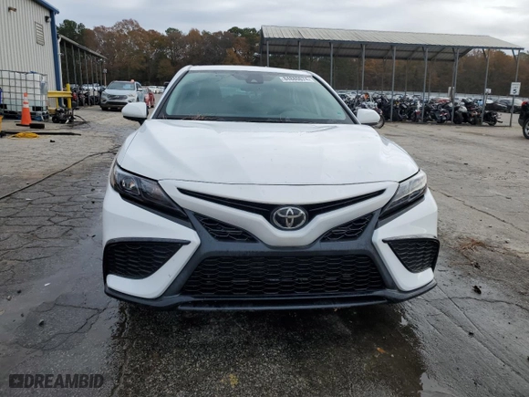 2021 Toyota Camry SE Nightshade with VIN 4T1G11AK5MU565999, listed as a Copart auction lot 84880674 with 39,347 mi miles and Salvage Title. Bid and sale history available at carsss.com. Image 5.