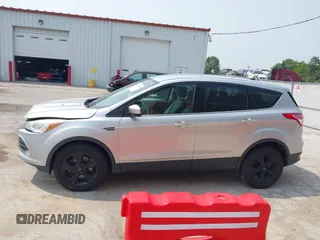 2014 Ford Escape SE with VIN 1FMCU9GX9EUD83148, listed as a IAAI auction lot 42449815 with 120,062 mi miles and . Bid and sale history available at DreamBid. Image 14.