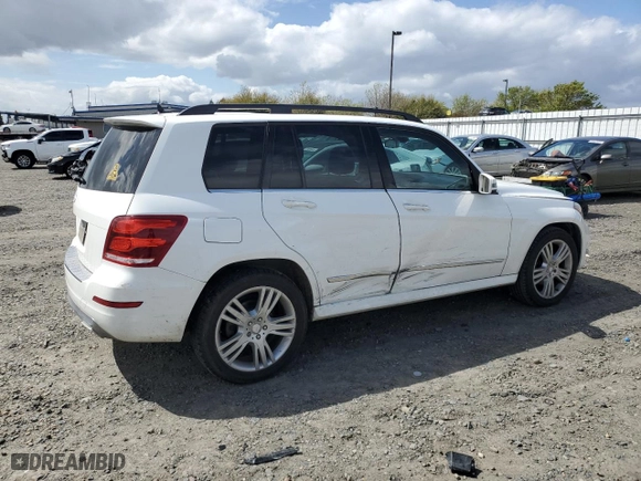 2015 Mercedes-Benz GLK-Class GLK 350 with VIN WDCGG5HB7FG421060, listed as a Copart auction lot 49488415 with 69,230 mi miles and Salvage Title. Bid and sale history available at carsss.com. Image 3.