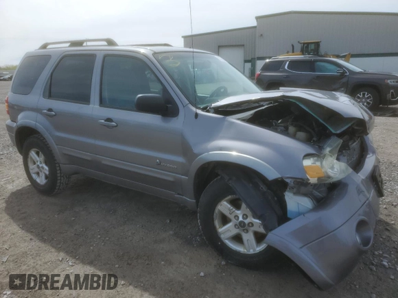 2007 Ford Escape Hybrid with VIN 1FMCU49HX7KB43999, listed as a Copart auction lot 53320974 with 203,002 mi miles and Non Repairable. Bid and sale history available at carsss.com. Image 4.