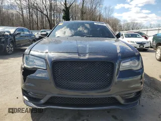 2017 Chrysler 300 S with VIN 2C3CCAGG5HH632789, listed as a Copart auction lot 46872655 with 113,899 mi miles and Salvage Title. Bid and sale history available at DreamBid. Image 5.