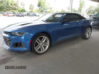 2016 Chevrolet Camaro 2LT z VIN 1G1FD3DX1G0173519, wystawiony jako IAAI lot #42345115 z przebiegiem 78 205 mil mil oraz . Historia ofert i sprzedaży dostępna na DreamBid. Obrazek 17.