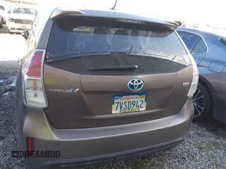 2015 Toyota Prius Two with VIN JTDZN3EU4FJ040526, listed as a IAAI auction lot 41582274 with 137,797 mi miles and . Bid and sale history available at DreamBid. Image 17.