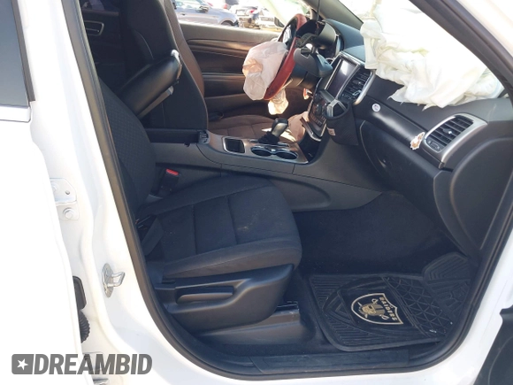 2018 Jeep Grand Cherokee Laredo E with VIN 1C4RJEAGXJC260645, listed as a IAAI auction lot 42002545 with Not provided miles and . Bid and sale history available at DreamBid. Image 5.