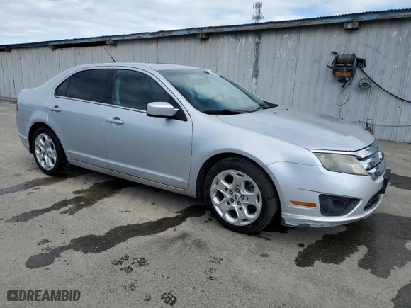 2010 Ford Fusion SE with VIN 3FAHP0HAXAR184611, listed as a Copart auction lot 49190085 with 129,111 mi miles and Clean Title. Bid and sale history available at carsss.com. Image 4.