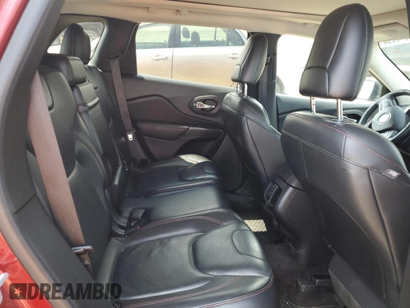 2017 Jeep Cherokee Trailhawk z VIN 1C4PJMBSXHW558559, wystawiony jako Copart lot #64548295 z przebiegiem 119 765 mil mil oraz Szkoda całkowita • Salvage title. Historia ofert i sprzedaży dostępna na DreamBid. Obrazek 11.