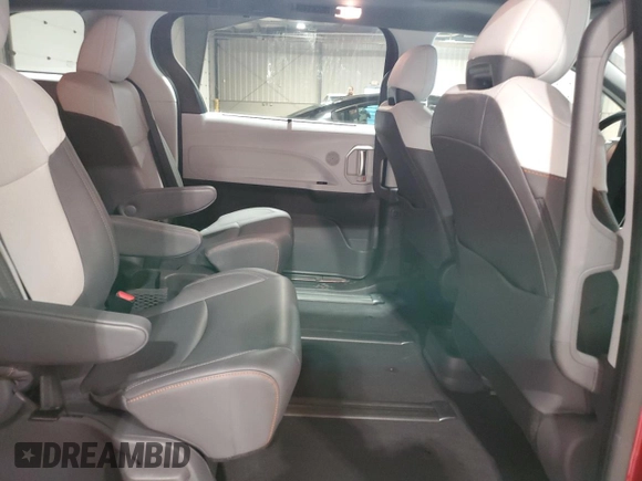 2021 Toyota Sienna XSE with VIN 5TDDSKFC4MS004368, listed as a Copart auction lot 63181665 with 53,657 mi miles and Salvage title. Bid and sale history available at DreamBid. Image 11.