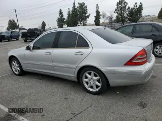 2001 Mercedes-Benz C 320 with VIN WDBRF64J01F124150, listed as a Copart auction lot 50624475 with Not Provided miles and Clean Title. Bid and sale history available at DreamBid. Image 2.