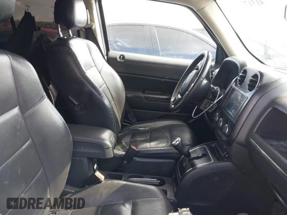 2015 Jeep Patriot High Altitude with VIN 1C4NJPFA2FD126535, listed as a IAAI auction lot 41517015 with 162,403 mi miles and . Bid and sale history available at DreamBid. Image 5.
